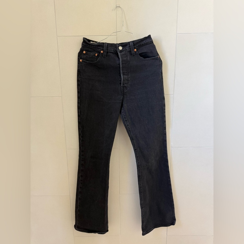 Levi’s 501 rib cage